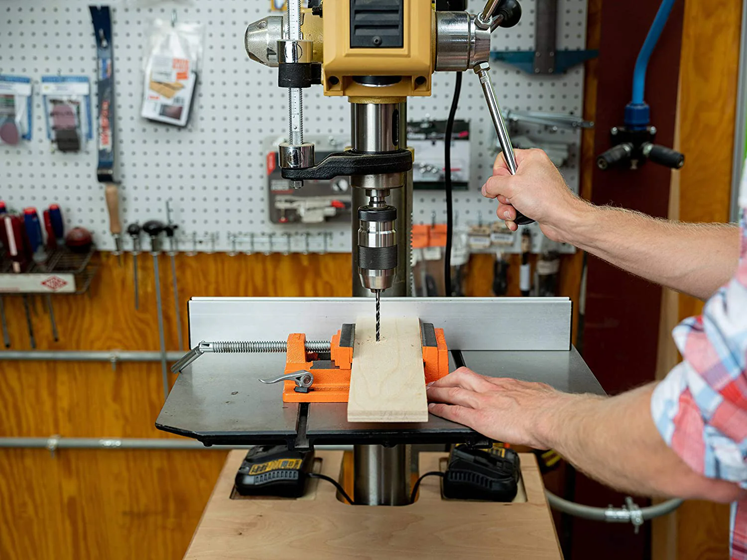 Drill press vise
