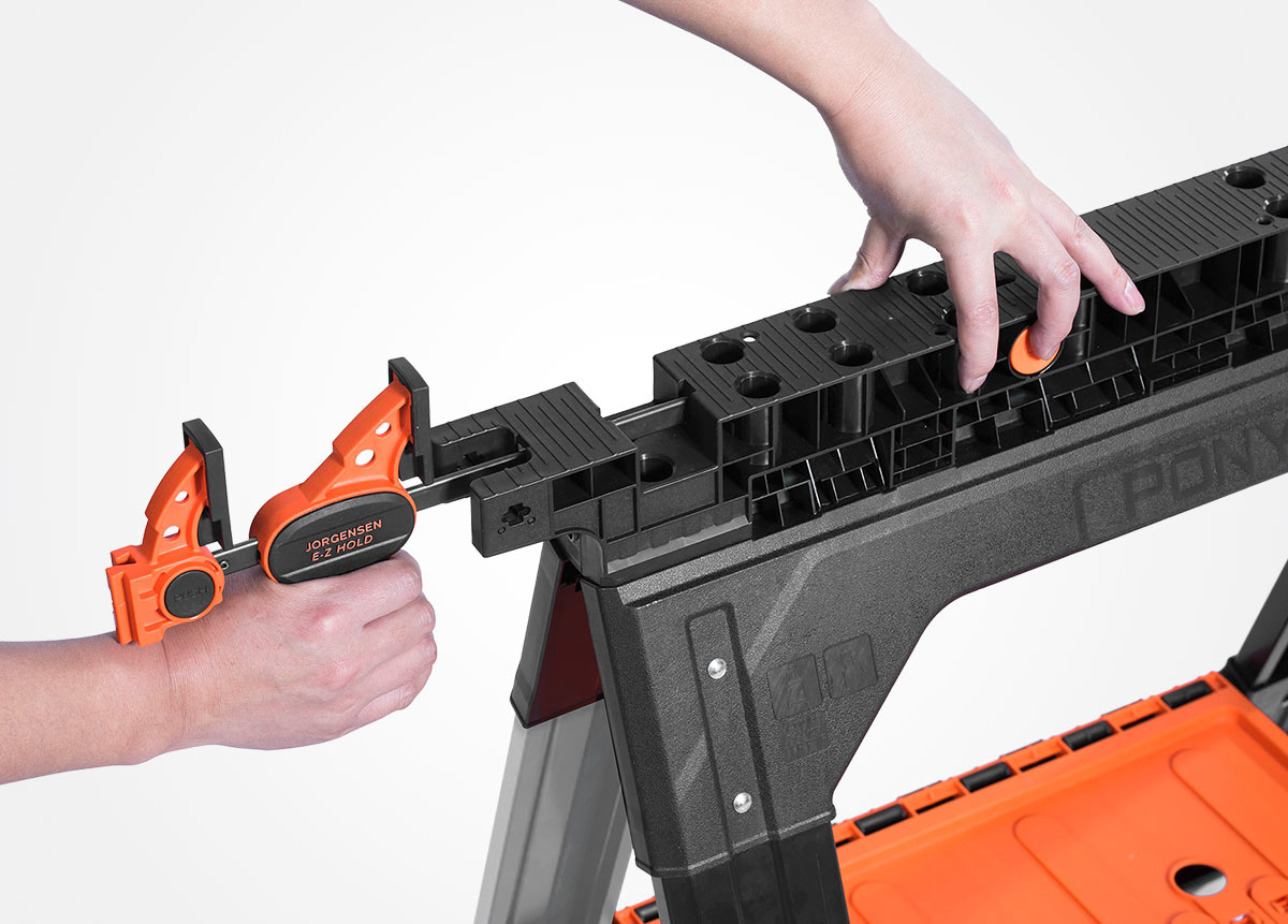 2-Piece Clamping Sawhorses
