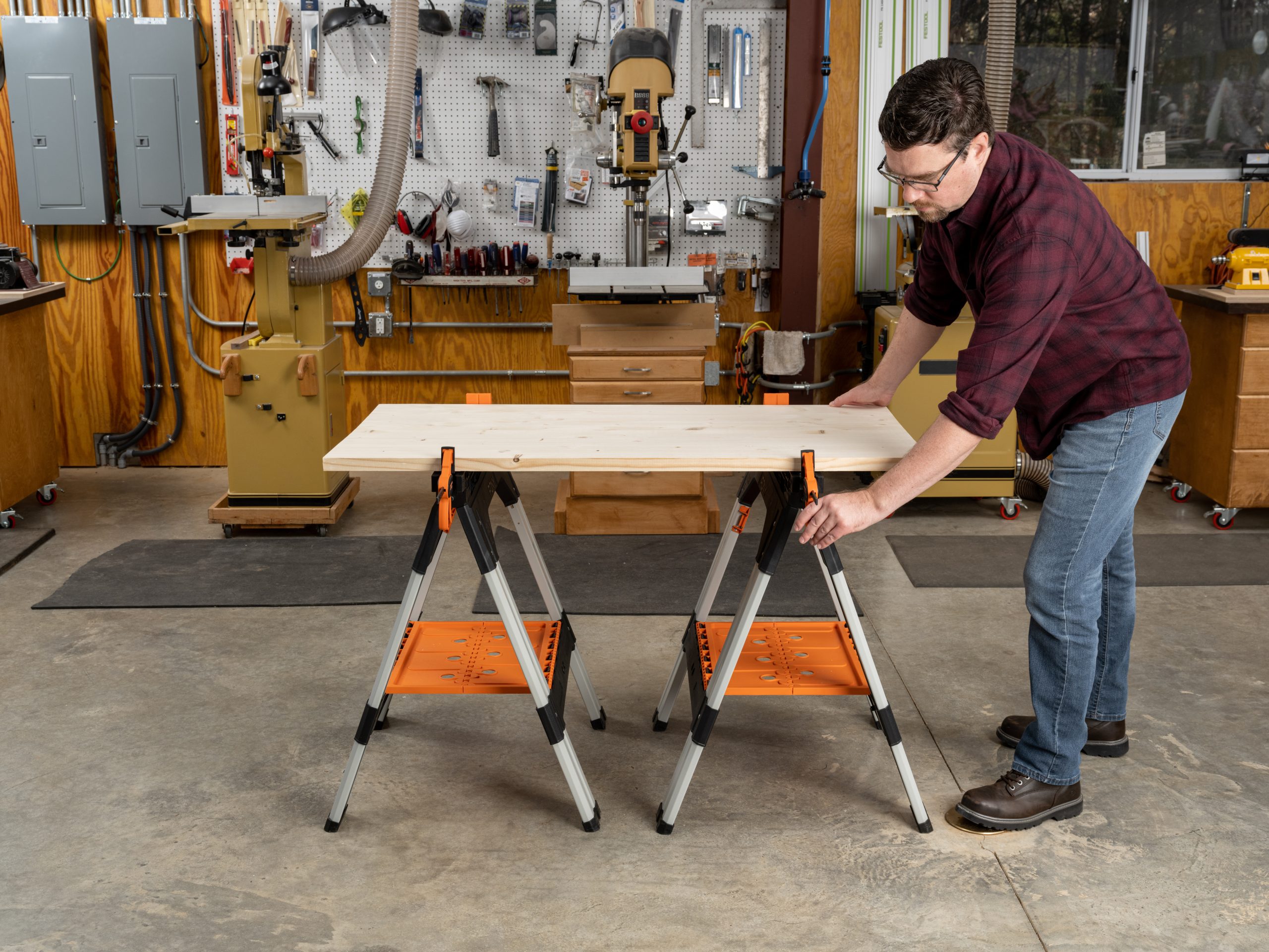 2-Piece Clamping Sawhorses