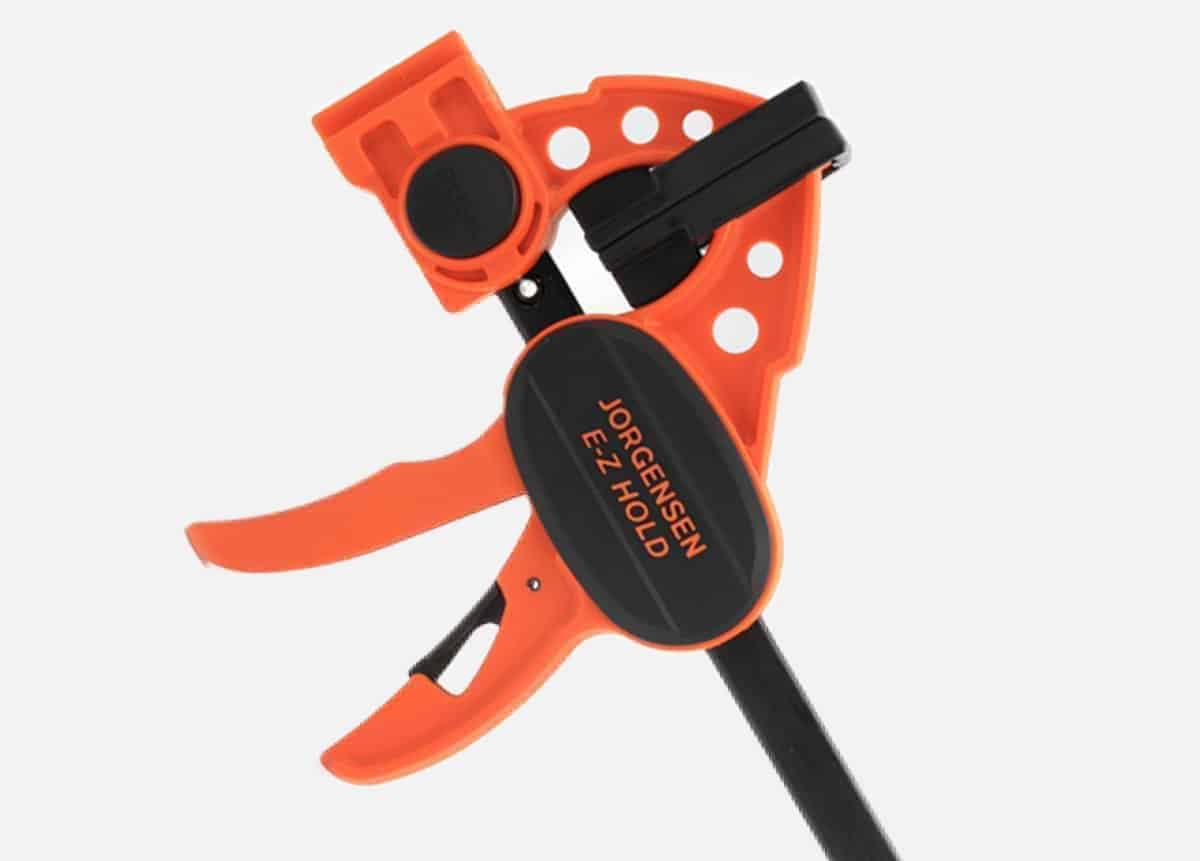 Light Duty E-Z HOLD expandable bar clamp